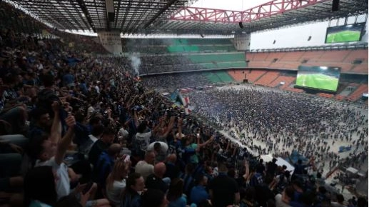 Il maxi-schermo a San Siro per la finale Inter-Manchester City del 10 giugno 2023 Il maxi-schermo a San Siro per la finale Inter-Manchester City del 10 giugno 2023