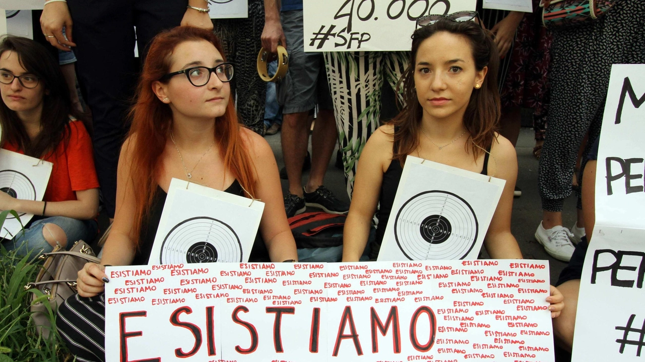 La responsabile del Cav Bronzini: "Troppo spesso si tende a minimizzare. Giusta la severità dell’ateneo. Serve più consapevolezza anche sul linguaggio". I dati della rete milanese e del centro di Lambrate e il coraggio di chiedere aiuto. La responsabile del Cav Bronzini: "Troppo spesso si tende a minimizzare. Giusta la severità dell’ateneo. Serve più consapevolezza anche sul linguaggio". I dati della rete milanese e del centro di Lambrate e il coraggio di chiedere aiuto.