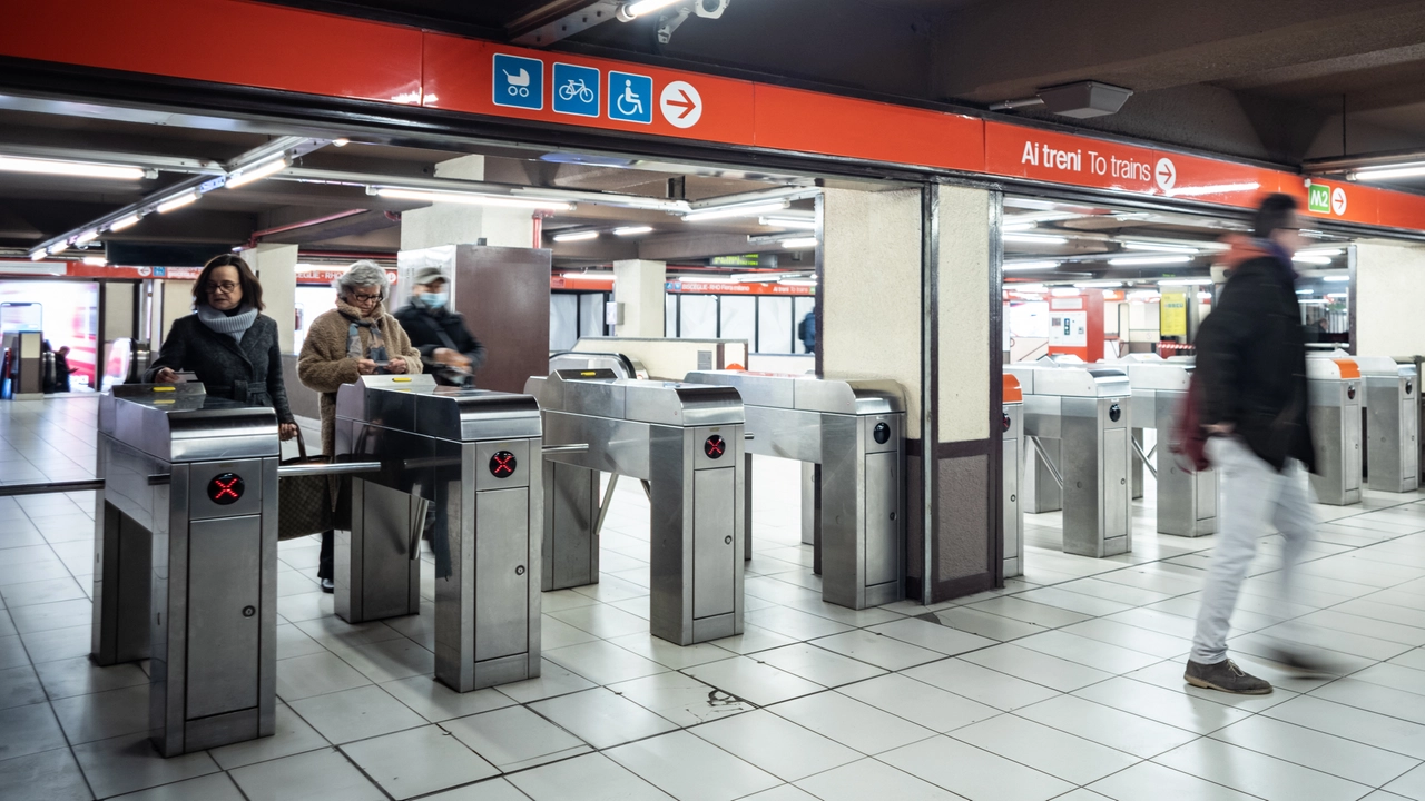 Sciopero Atm: gli ultimi ingressi prima dell'avvio delle fasce di garanzia in occasione di una precedente agitazione (Archivio) Sciopero Atm: gli ultimi ingressi prima dell'avvio delle fasce di garanzia in occasione di una precedente agitazione (Archivio)