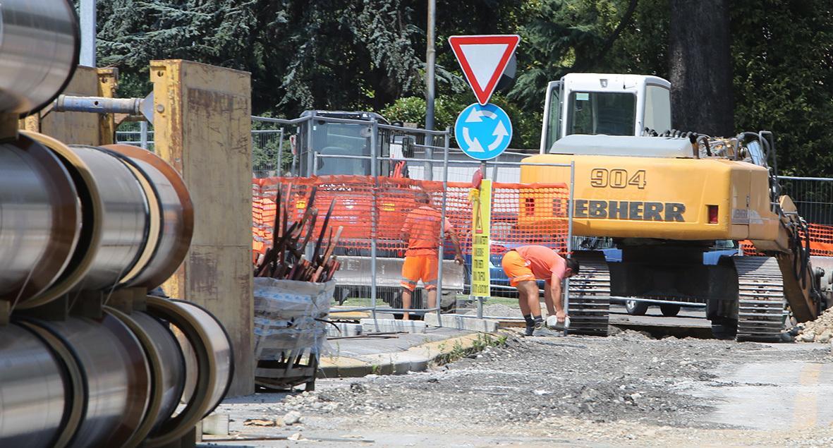 Una rete idrica di nuova generazione. A Carate i lavori di BrianzAcque