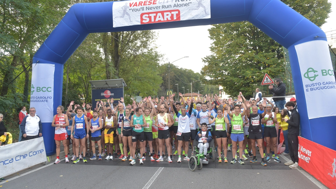 La partenza della Varese Run City 2024 La partenza della Varese Run City 2024