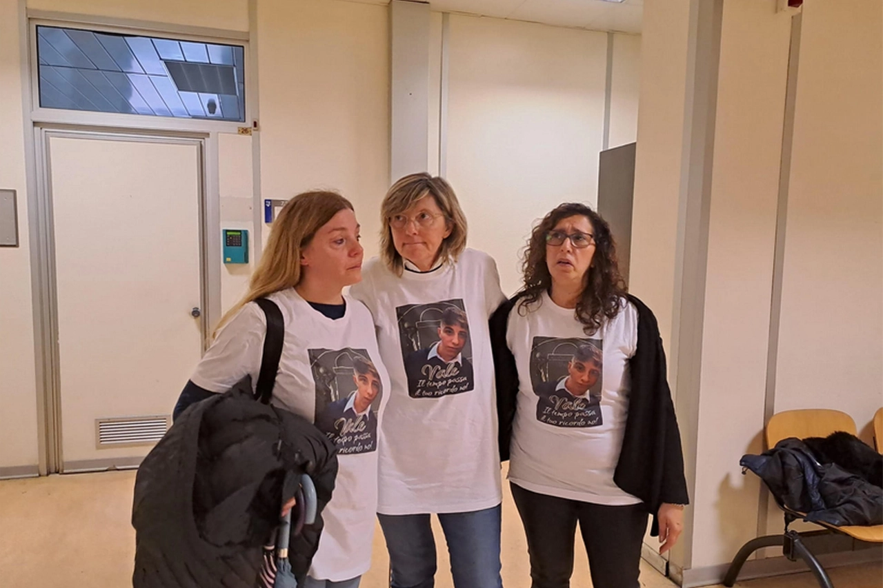 ++ Travolse e uccise 15enne,7 anni ad automobilista ubriaco ++