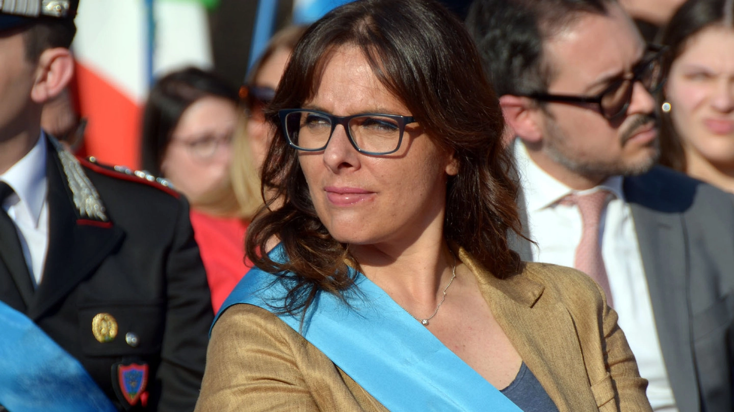 La presidente della Provincia di Lecco Alessandra Hofmann I tirocini verranno fatti nella pubblica amministrazione