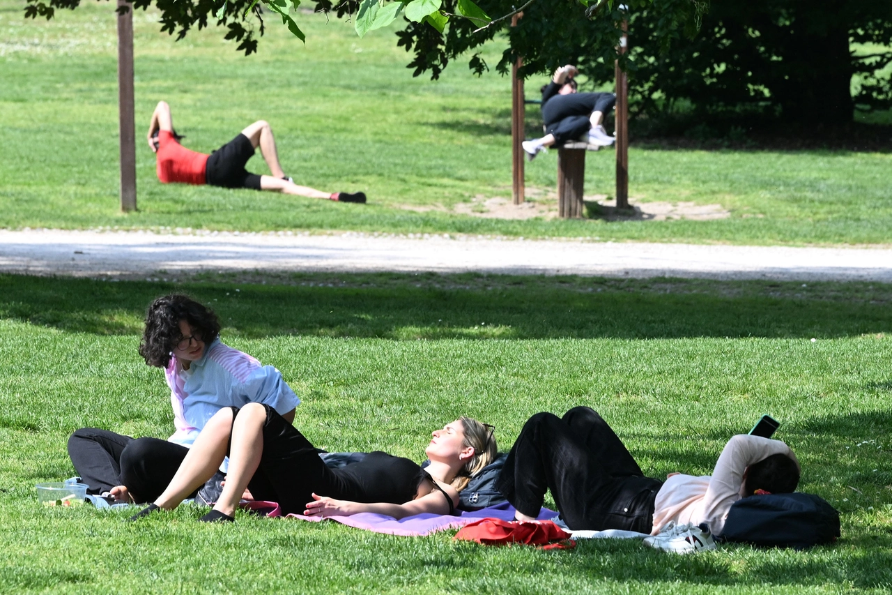 E' estate anticipata, nel weekend picchi di 30 gradi al Nord