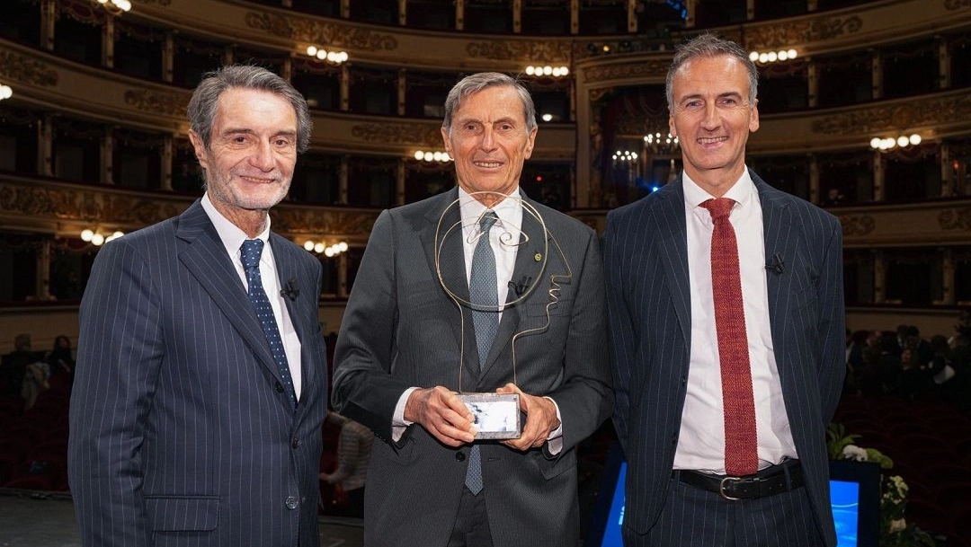 Alberto Mantovani, classe 1948, direttore scientifico Humanitas con il governatore Attilio Fontana e Alessandro Fermi Alberto Mantovani, classe 1948, direttore scientifico Humanitas con il governatore Attilio Fontana e Alessandro Fermi