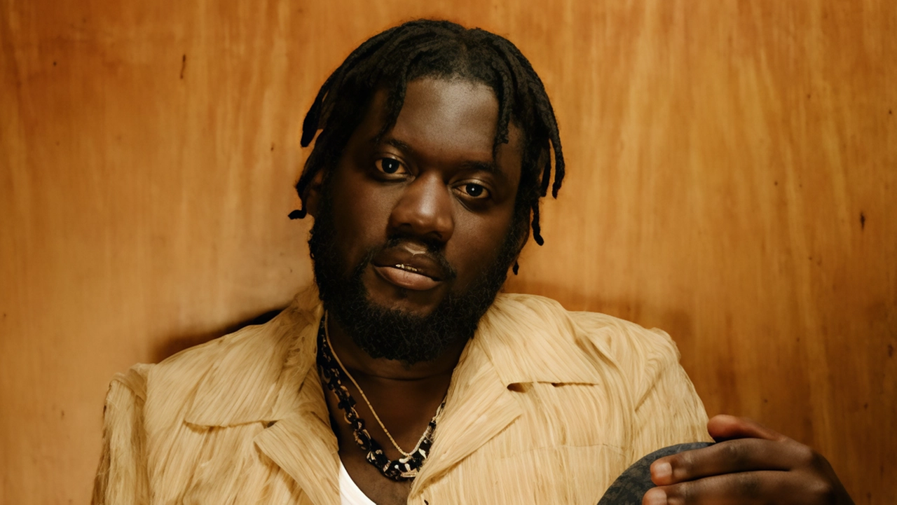 Michael Kiwanuka all’Alcatraz col nuovo album “Small changes“ Michael Kiwanuka all’Alcatraz col nuovo album “Small changes“