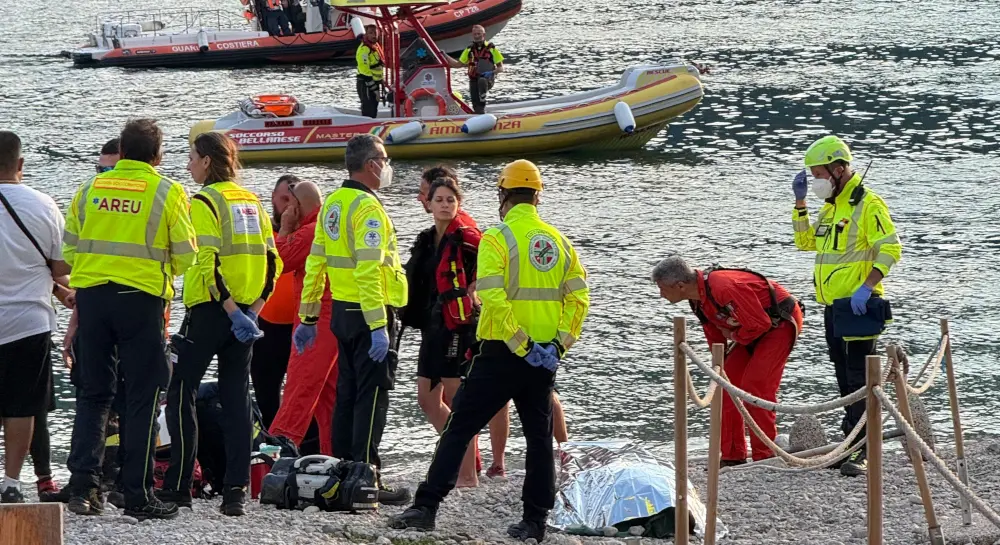 Abbadia Lariana, 24enne annegato nel lago: ''Mentre Isa affogava, c'era chi filmava col cellulare''