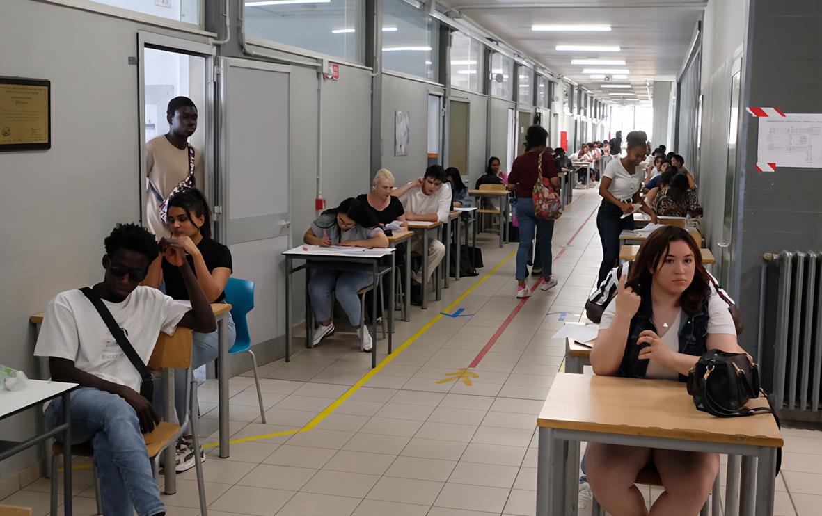 Nuovi volti sui banchi. Le classi degli adulti chiedono più spazio