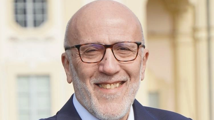 Non è un rottamatore, "ma un innovatore". Lo racconta il suo “Meglio si può“, lo slogan che il presiede... Non è un rottamatore, "ma un innovatore". Lo racconta il suo “Meglio si può“, lo slogan che il presiede...