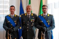 Guardia di Finanza di Paderno Dugnano, cambio al vertice: il tenente Gianmarco Vitale subentra al capitano Andrea Feliziani Guardia di Finanza di Paderno Dugnano, cambio al vertice: il tenente Gianmarco Vitale subentra al capitano Andrea Feliziani
