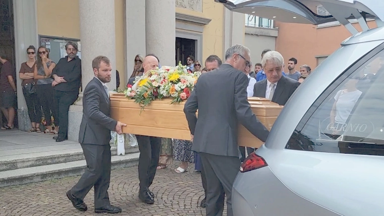 L'ultimo saluto a Danilo Cremona a Lomagna L'ultimo saluto a Danilo Cremona a Lomagna