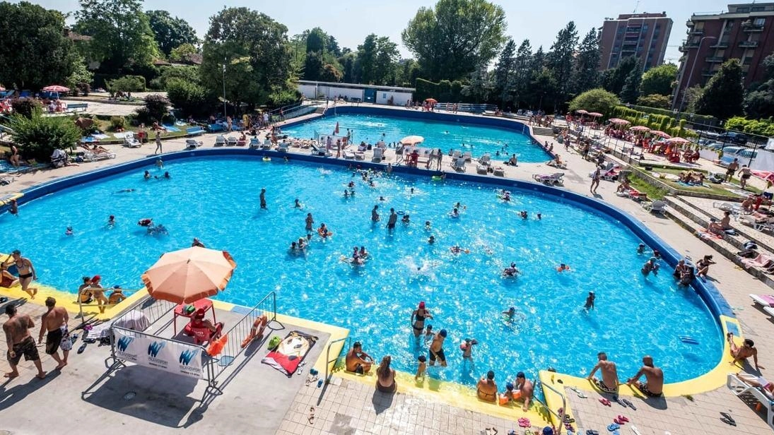 La piscina Argelati prima di chiudere: adesso Palazzo Marino punta a riqualificarla e riaprirla con fondi comunali La piscina Argelati prima di chiudere: adesso Palazzo Marino punta a riqualificarla e riaprirla con fondi comunali