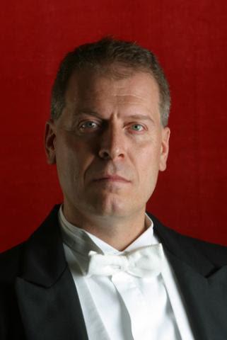 Sondrio piange Giovanni Battista Mazza. Addio all’amato direttore d’orchestra, aveva 63 anni