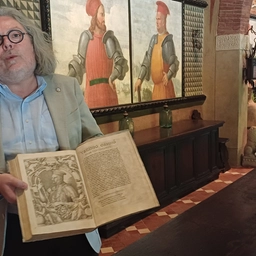 Rocca di Lonato, dal libro più piccolo del mondo al misticismo in bianco e nero di Kenro Izu