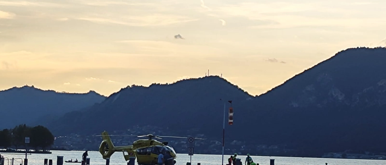 Iseo, nuota nel lago per allenarsi a una gara: ha un malore e muore