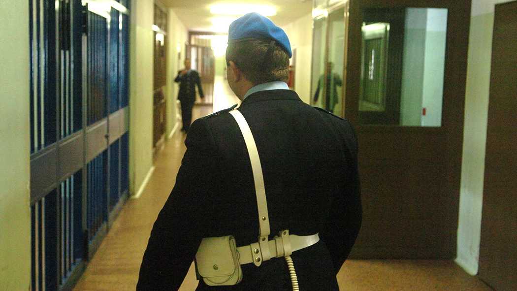 Cinque agenti della Polizia penitenziaria a processo a Monza (Immagine archivio) Cinque agenti della Polizia penitenziaria a processo a Monza (Immagine archivio)