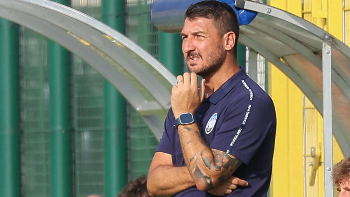 Il tecnico dell’Atalanta U23 Salvatore Bocchetti A Latina debutto amaro per l’ex allenatore del Monza Il tecnico dell’Atalanta U23 Salvatore Bocchetti A Latina debutto amaro per l’ex allenatore del Monza
