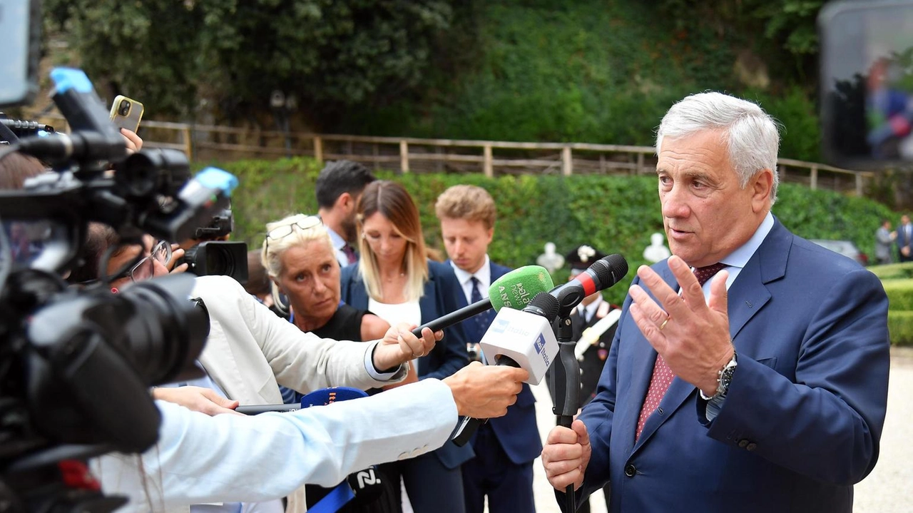 "Pronto a fare una riunione anche stasera, cerchiamo i migliori" "Pronto a fare una riunione anche stasera, cerchiamo i migliori"