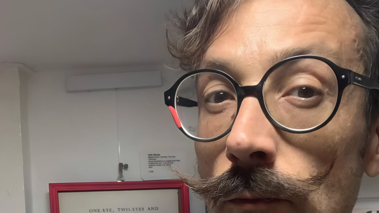 La salma di Claudio Cecconi, artista di Corno Giovine scomparso a Londra, verrà tumulata sabato nel cimitero del paese dopo lunga attesa e procedure burocratiche. La salma di Claudio Cecconi, artista di Corno Giovine scomparso a Londra, verrà tumulata sabato nel cimitero del paese dopo lunga attesa e procedure burocratiche.
