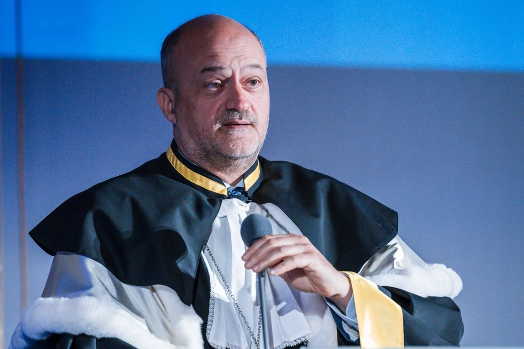 Il rettore Sergio Cavalieri