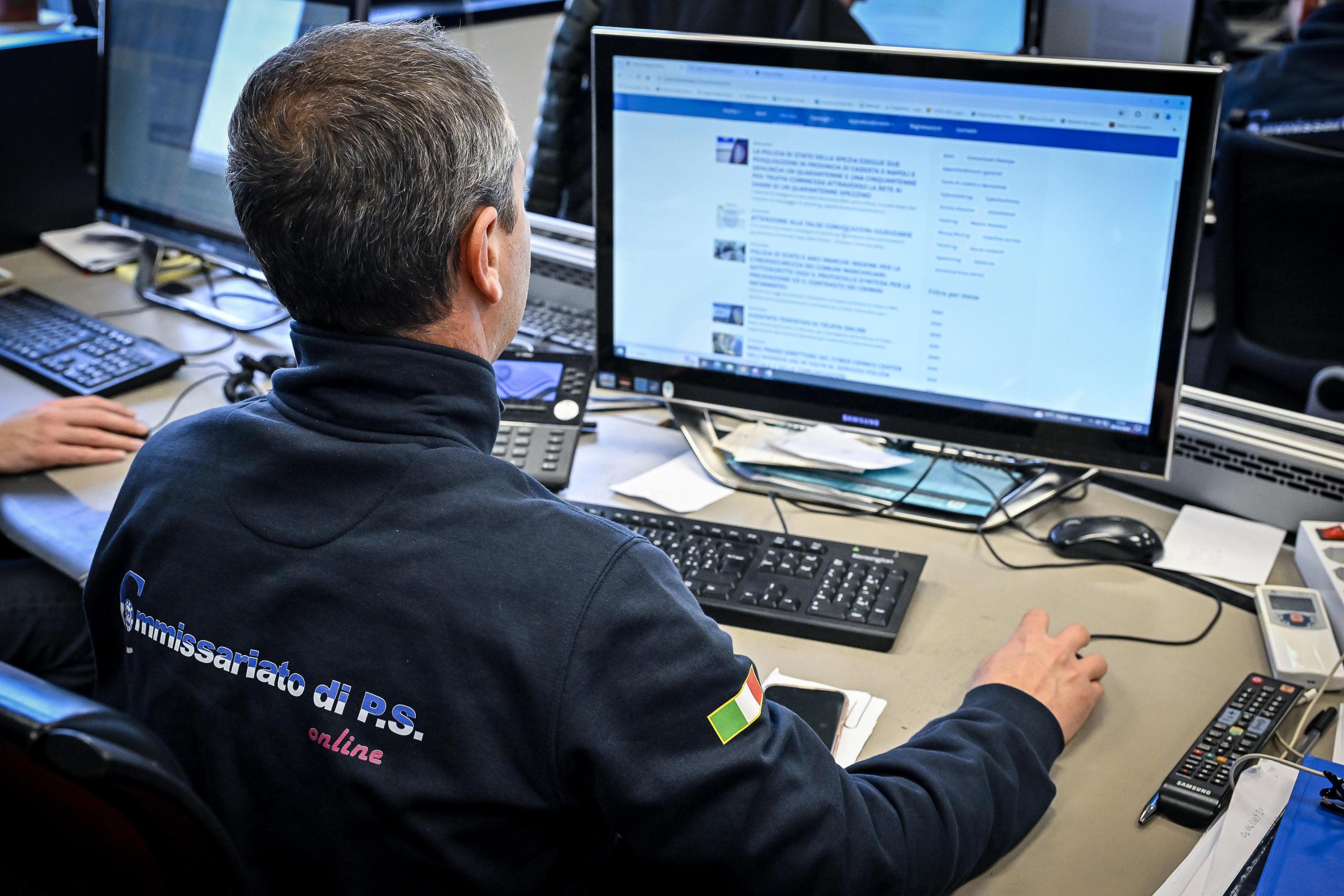 frodi online arrestato un uomo di 64 anni