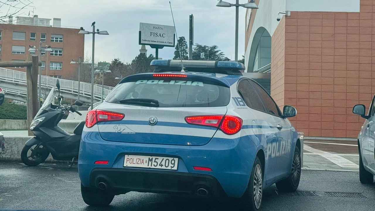 Volante fuori dal supermercato Volante fuori dal supermercato