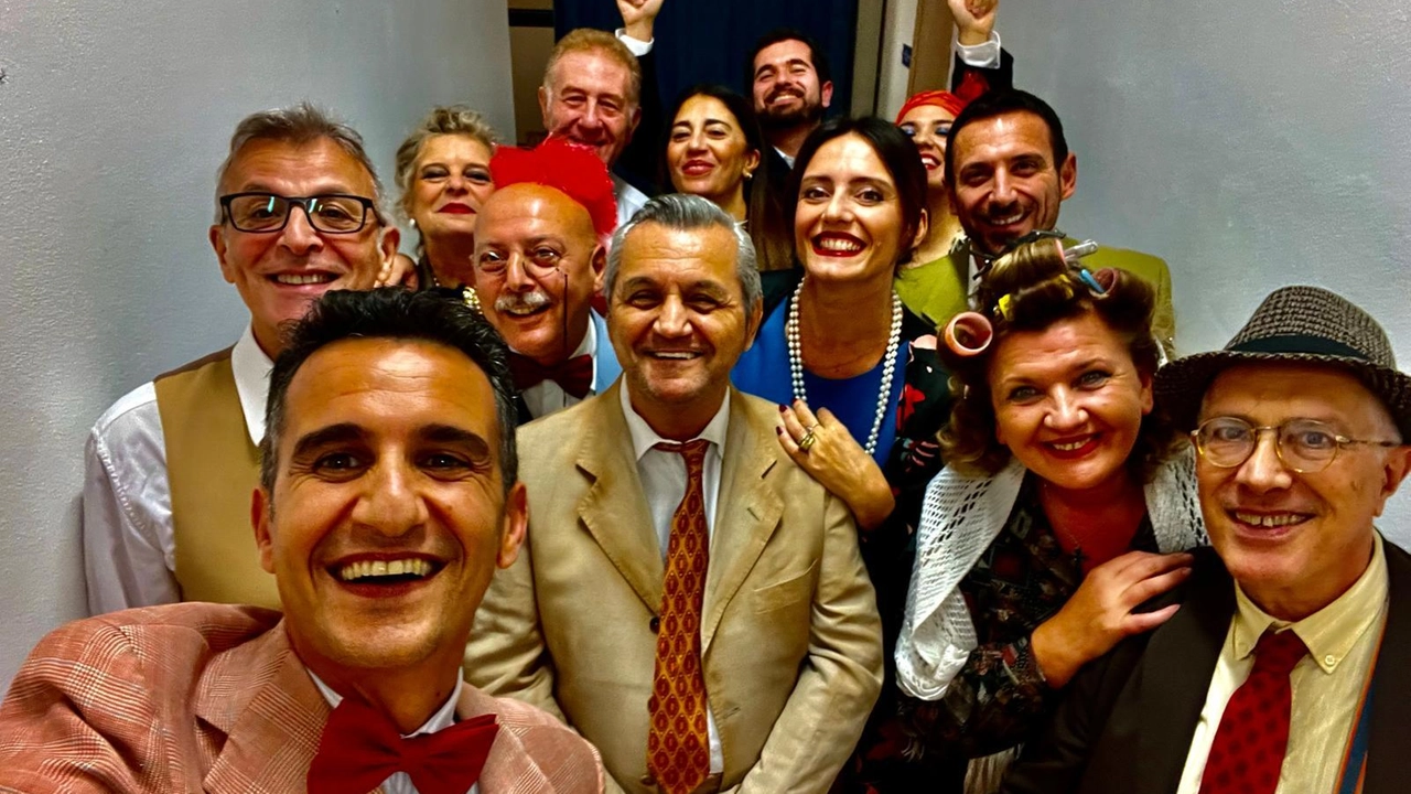 La compagnia “Amici di Gastone“ è composta da attori non professionisti La compagnia “Amici di Gastone“ è composta da attori non professionisti