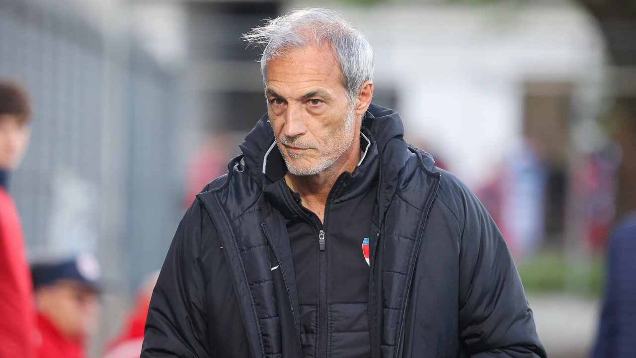 Massimiliano Caniato, allenatore della Pro Patria Massimiliano Caniato, allenatore della Pro Patria