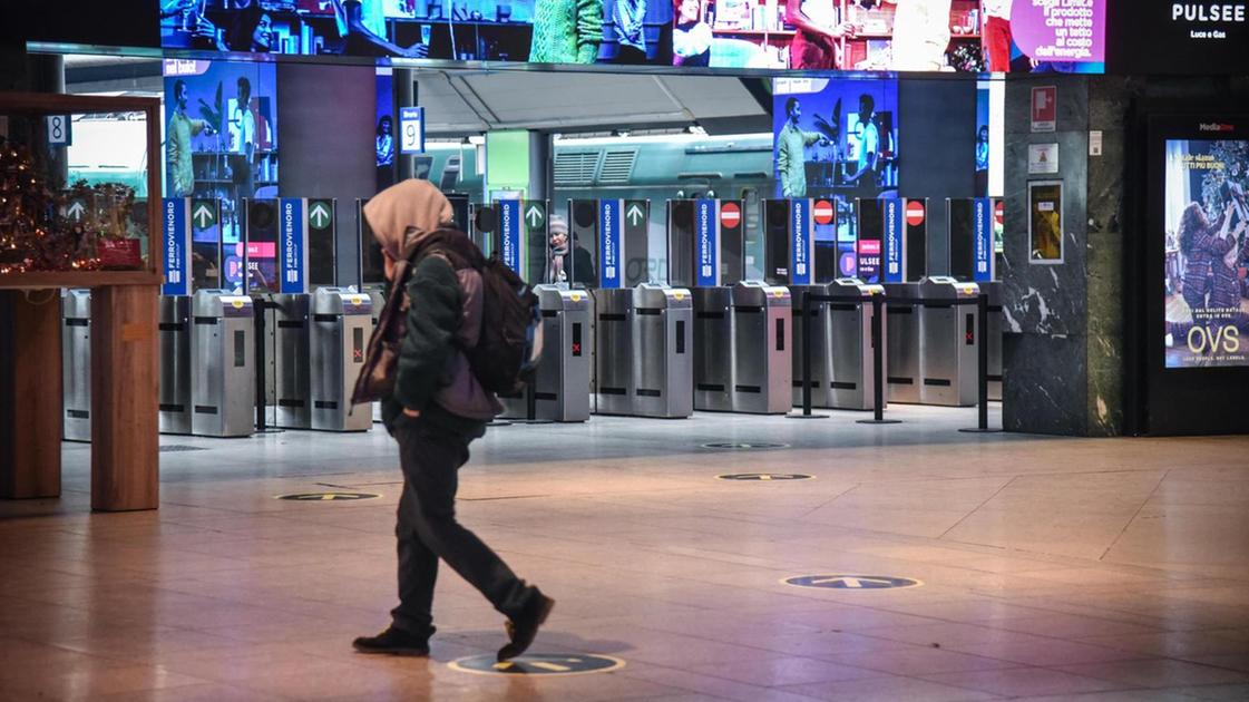 Sciopero dei treni venerdì 23 maggio 2025: orari, linee coinvolte, fasce di garanzia
