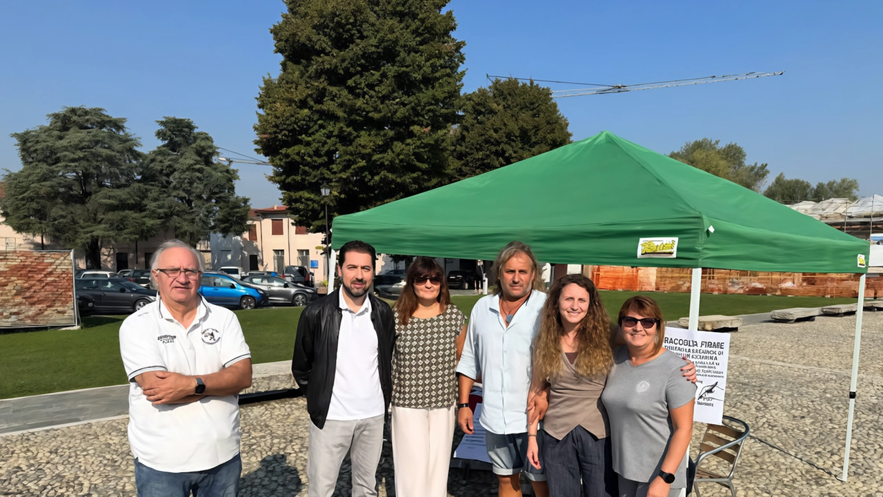 Raccolte già centinaia di firme per dire no al progetto di una discarica di rifiuti siderurgici in località Cascina Angiolina,... Raccolte già centinaia di firme per dire no al progetto di una discarica di rifiuti siderurgici in località Cascina Angiolina,...