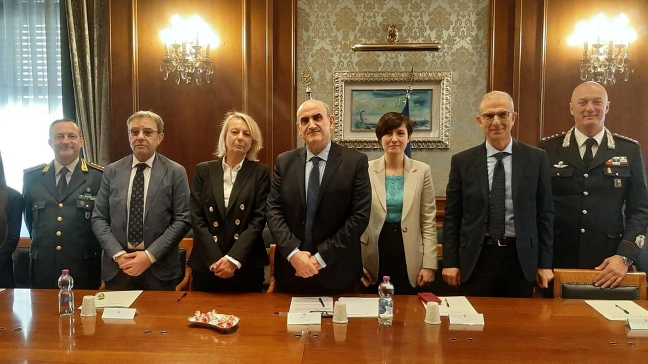 I partecipanti al tavolo in cui è stato definito l’accordo
