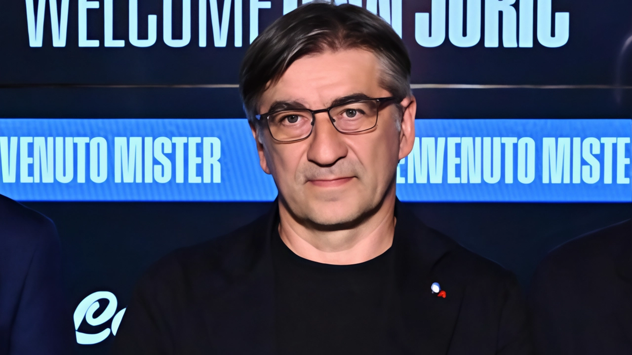 Volano gli abbonamenti per l’Atalanta. Nella prima fase, quella della prelazione chiusa giovedì, sono state sottoscritte 14.233 tessere sulle 15.200... Volano gli abbonamenti per l’Atalanta. Nella prima fase, quella della prelazione chiusa giovedì, sono state sottoscritte 14.233 tessere sulle 15.200...