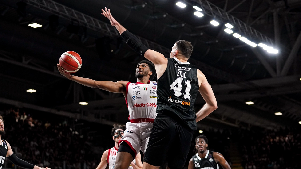 Armoni Brooks, di gran lunga il migliore dell'EA7 nella partita di questa sera Armoni Brooks, di gran lunga il migliore dell'EA7 nella partita di questa sera