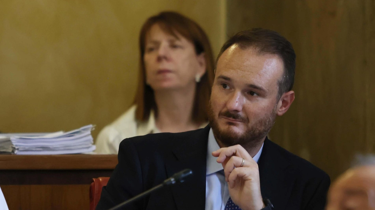 L’assessore al Bilancio Marco Garza ha illustrato le novità in commissione L’assessore al Bilancio Marco Garza ha illustrato le novità in commissione
