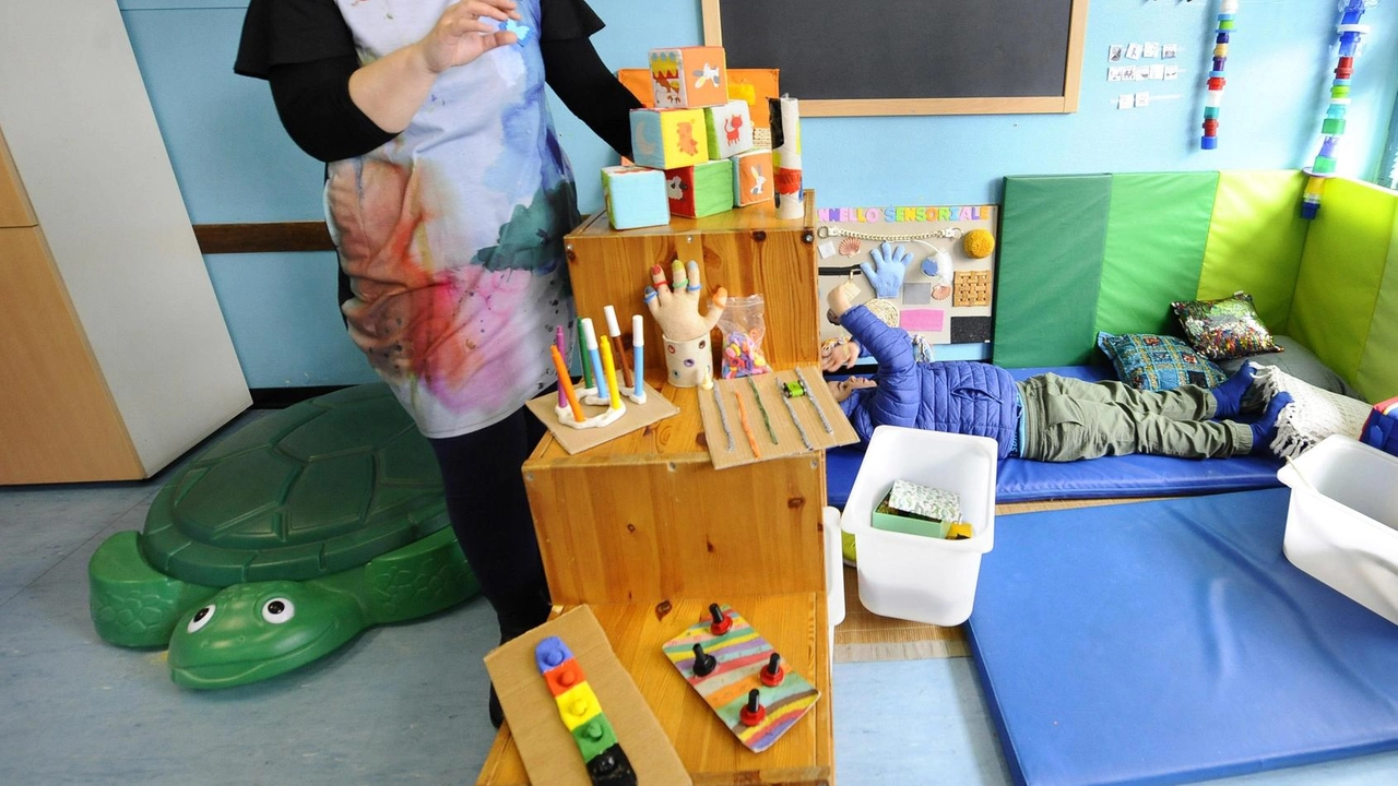 La continuità educativa non è stata rispettata e tanti docenti nonostante la disponibilità sono stati sostituiti o non chiamati La continuità educativa non è stata rispettata e tanti docenti nonostante la disponibilità sono stati sostituiti o non chiamati