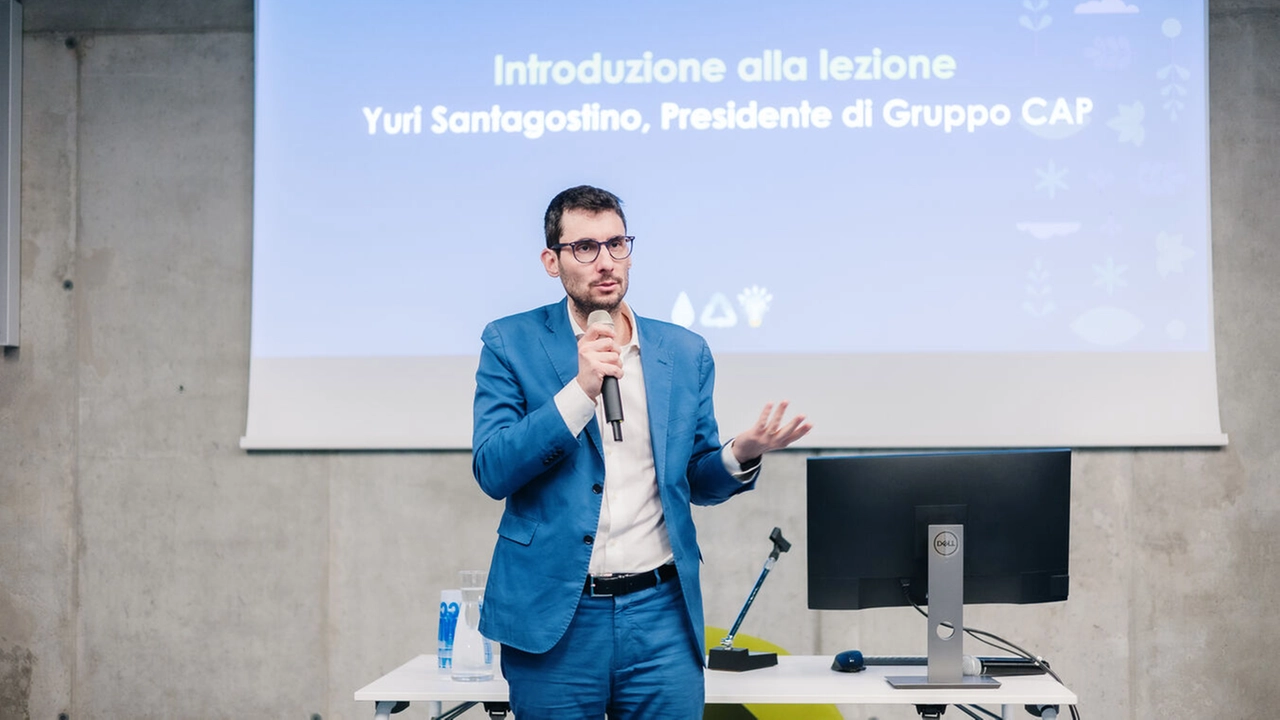 Il presidente di Cap Yuri Santagostino durante la Sustaibility Winter School