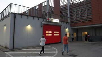 Vizzolo, la violenza sessuale e il suicidio. “Mi offri una sigaretta?”, poi aggredisce la vittima