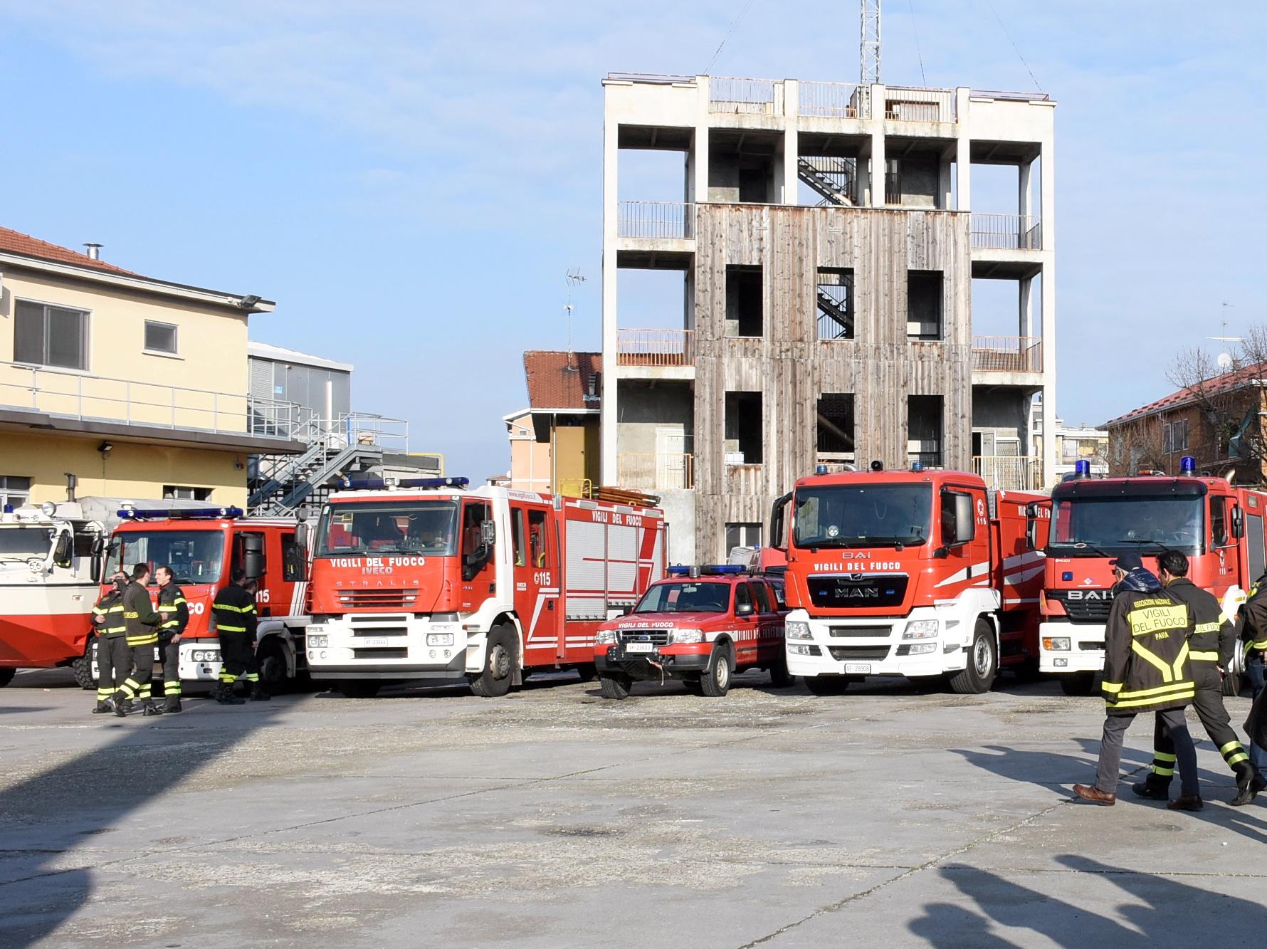 Pavia, Sos dai vigili del fuoco: “Dotazioni obsolete e organici all’osso” Pavia, Sos dai vigili del fuoco: “Dotazioni obsolete e organici all’osso”
