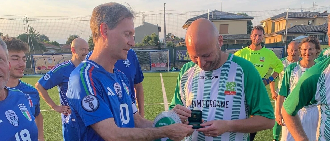 I politici lombardi battono la squadra dei sindaci a Lazzate