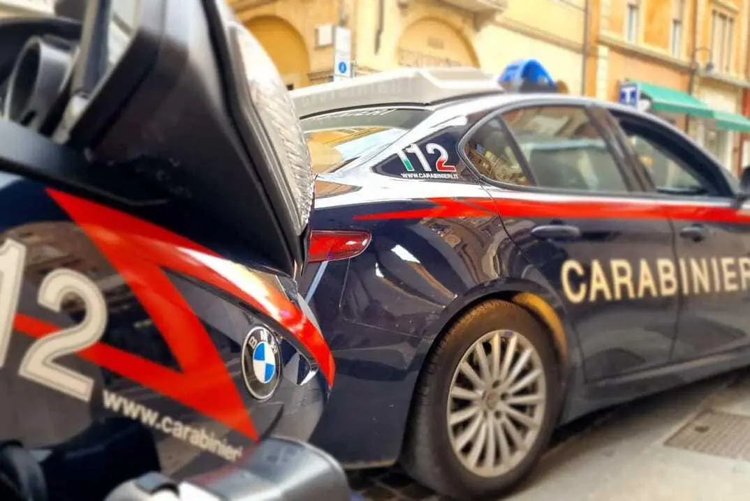 Ambivere, rapinano anziana per un ciondolo d’oro: 4 giovani incastrati dalle telecamere di videosorveglianza