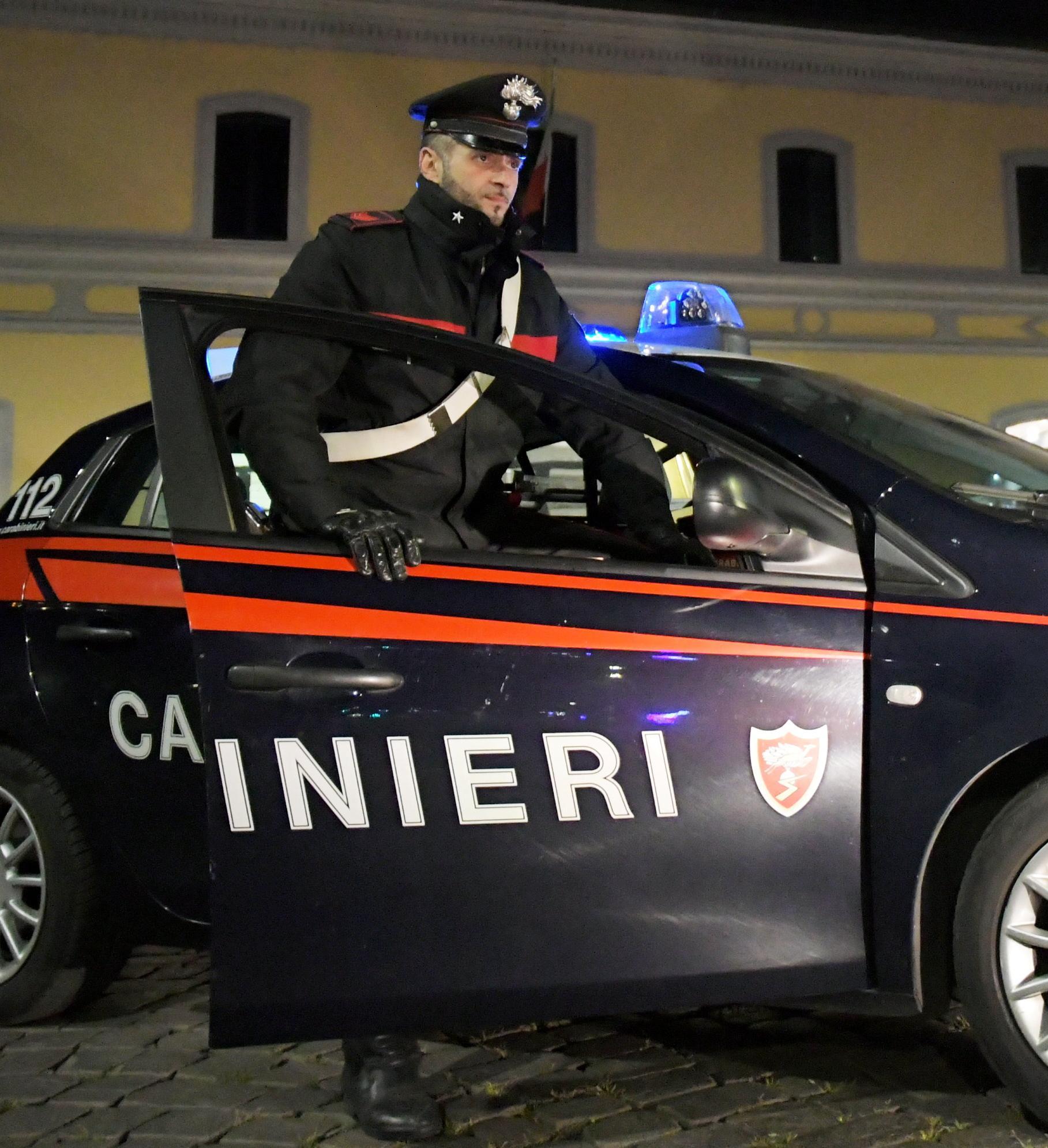 Danni a dehors in piazza. Avrà l’obbligo di firma