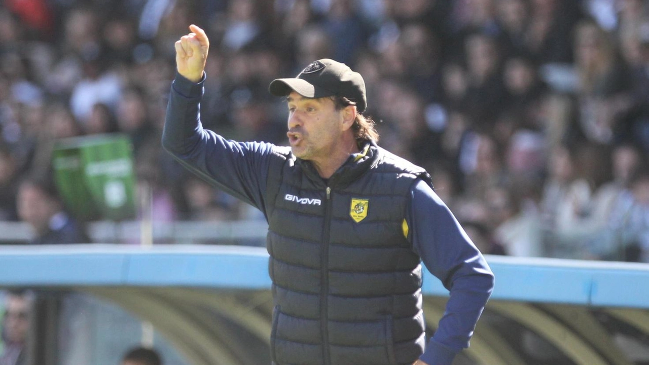Guido Pagliuca è il nuovo allenatore dell'Empoli fino al 2027