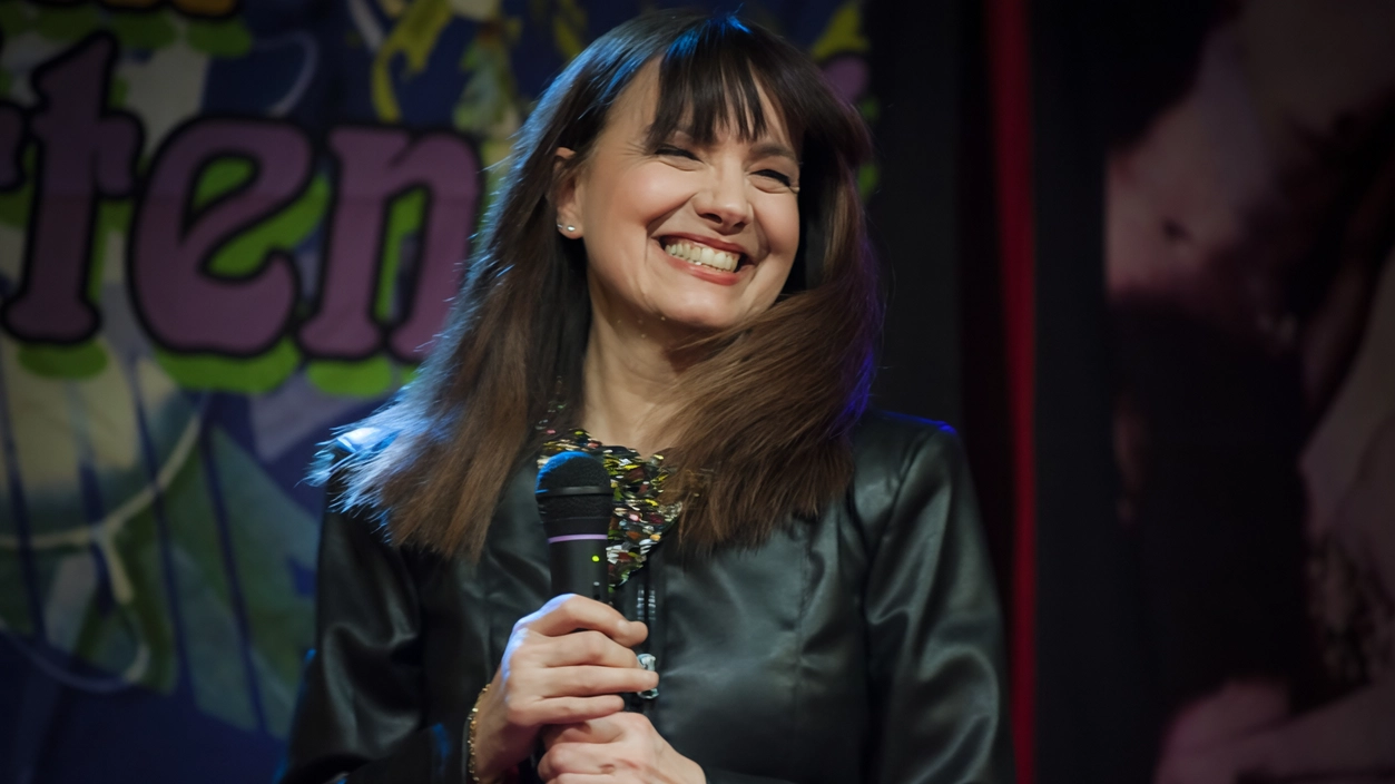 Elisabetta Viviani, 72 anni, ha esordito giovanissima in tv. Il primo ruolo importante sulla Rai con il musical “No no Nanette” Elisabetta Viviani, 72 anni, ha esordito giovanissima in tv. Il primo ruolo importante sulla Rai con il musical “No no Nanette”