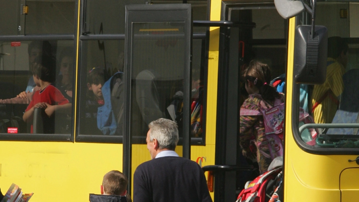 L’allarme è scattato alle 11.30 quando il nonno è andato all’asilo a ritirare la nipote L’allarme è scattato alle 11.30 quando il nonno è andato all’asilo a ritirare la nipote