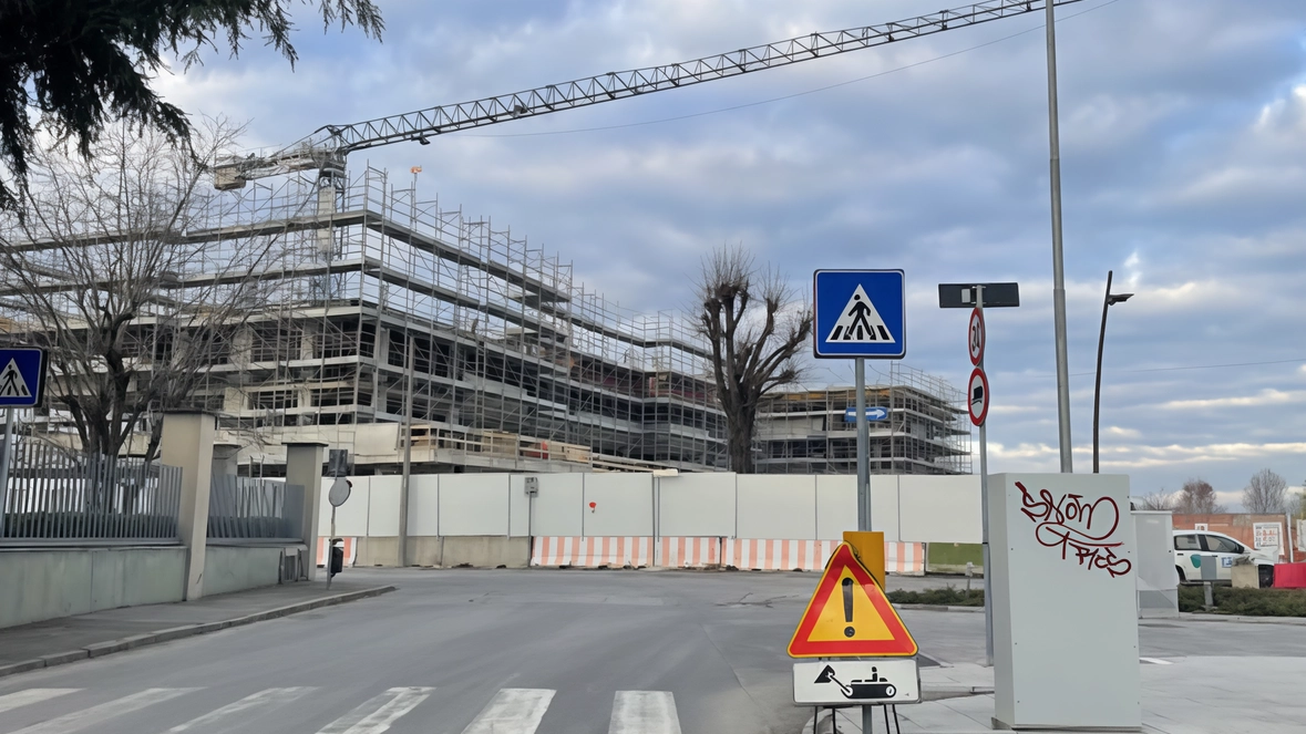 Dove un tempo c’erano i capannoni della vecchia azienda di finissaggio dei tessuti Garbagnati, sorgeranno 29 appartamenti in edilizia convenzionata.... Dove un tempo c’erano i capannoni della vecchia azienda di finissaggio dei tessuti Garbagnati, sorgeranno 29 appartamenti in edilizia convenzionata....