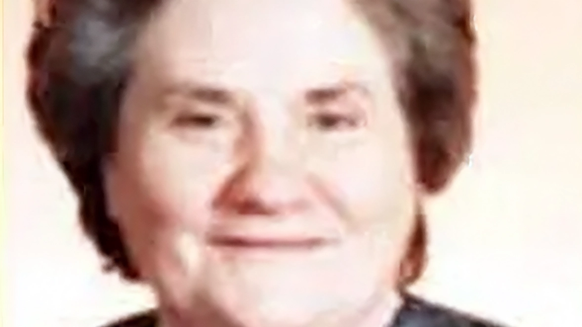 È morta la mamma di Antonio Albanese, il comico diventato poi uno dei migliori attori e registi italiani. Maria Assunta... È morta la mamma di Antonio Albanese, il comico diventato poi uno dei migliori attori e registi italiani. Maria Assunta...