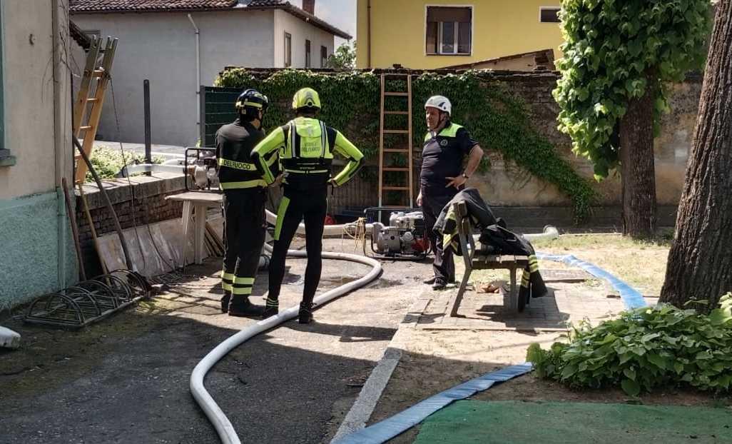 Garlasco, la controsvolta degli attrezzi “trovati” nel canale di Tromello: li ha consegnati un uomo del posto Garlasco, la controsvolta degli attrezzi “trovati” nel canale di Tromello: li ha consegnati un uomo del posto