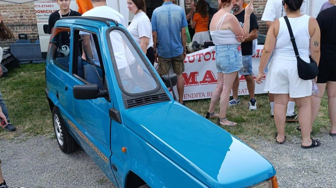 La Mono Panda è stata realizzata dall’autodemolitore Marazzi di Crema La Mono Panda è stata realizzata dall’autodemolitore Marazzi di Crema