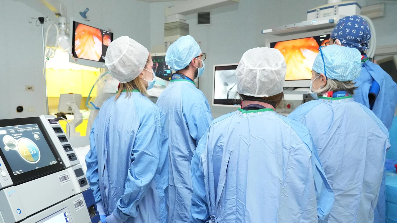 Un intervento chirurgico all'ospedale Sant'Anna di Como Un intervento chirurgico all'ospedale Sant'Anna di Como