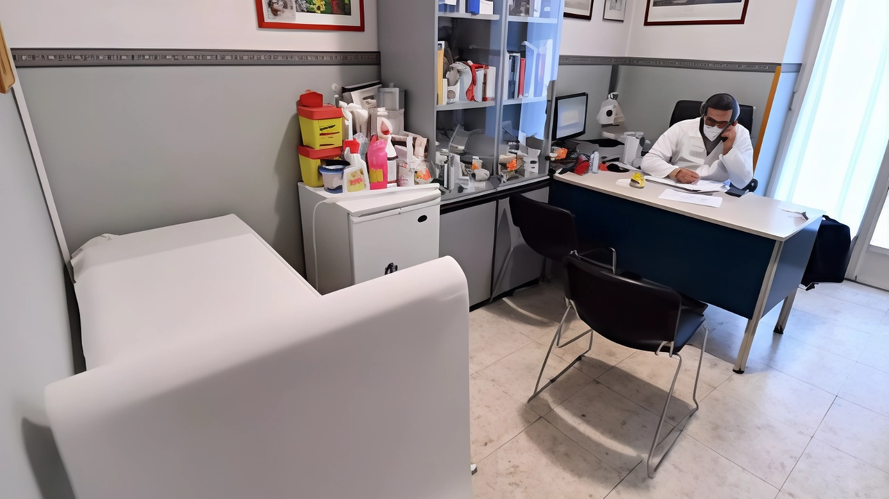 Le guardie lavorano la sera e nei weekend, quando i medici di base sono fuori servizio Le guardie lavorano la sera e nei weekend, quando i medici di base sono fuori servizio